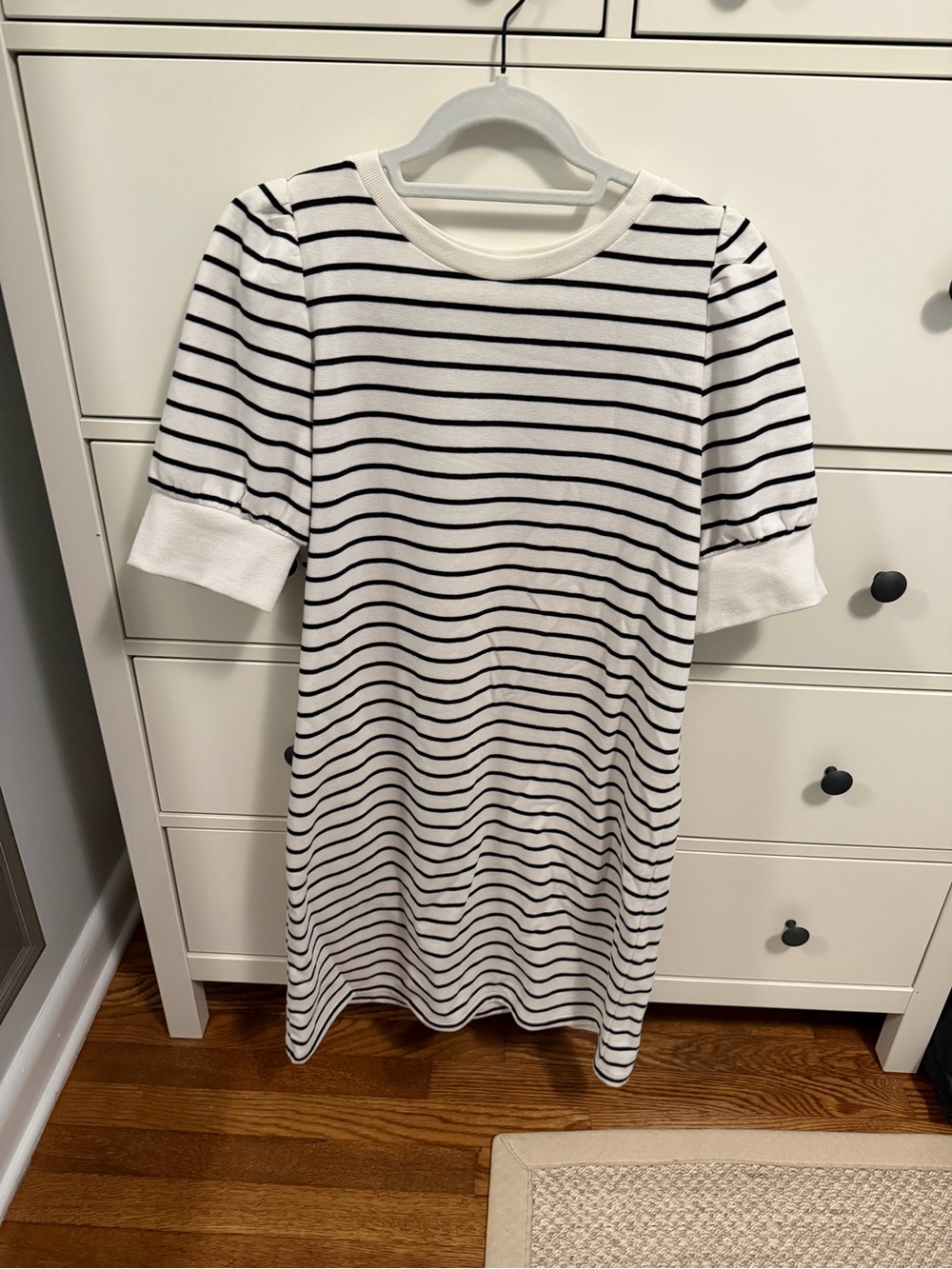 Like New LOFT Striped Puff Sleeve Sweatshirt Dress Size Medium